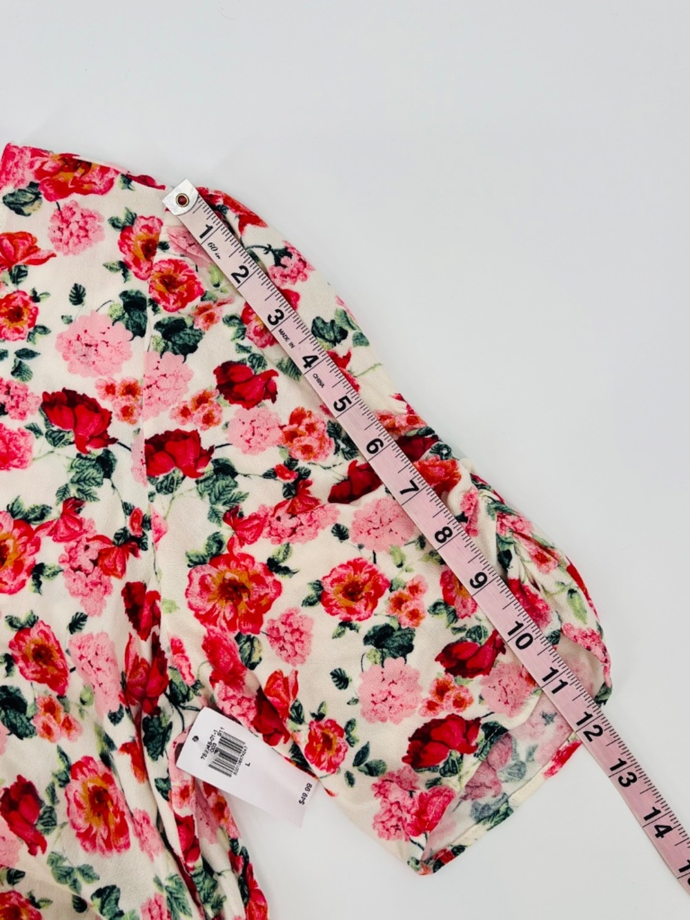 Old Navy NWT Short Sleeve Floral Midi Dress L V-Neck Puff Roses Lightweight Vaca - Picture 15 of 15